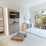 Minura & D'aljandar 4*