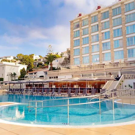 Minura & D'aljandar Aparthotel 4*