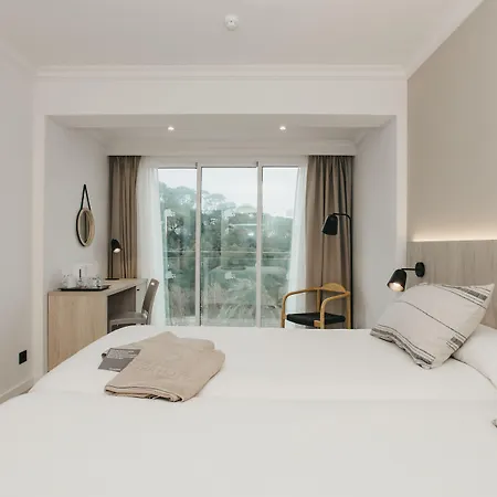 Minura & D'aljandar 4*