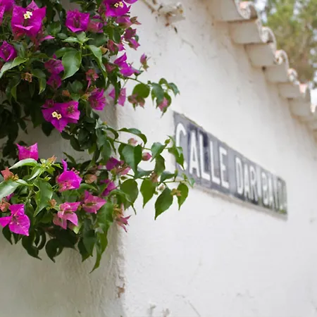 Minura & D'aljandar Lejlighedshotel