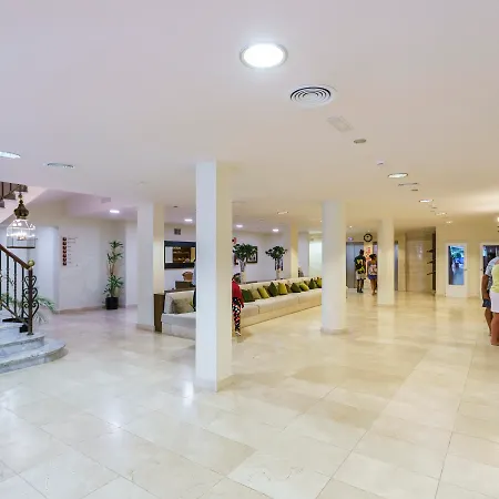 Minura & D'aljandar Apartahotel