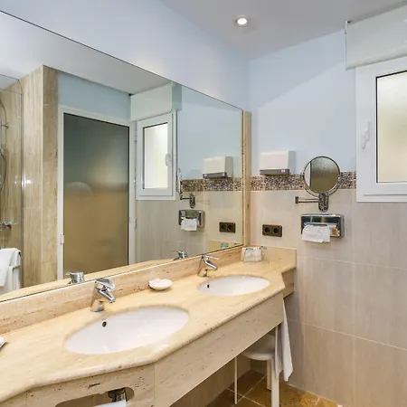 Apart Otel Minura & D'aljandar 4*