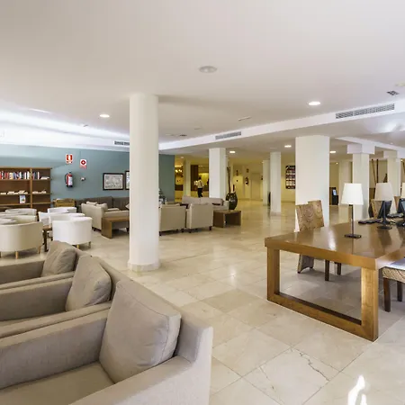 Minura & D'aljandar Lejlighedshotel 4*