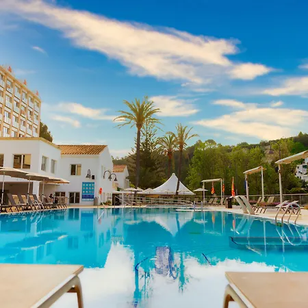 Minura & D'aljandar Lejlighedshotel 4*