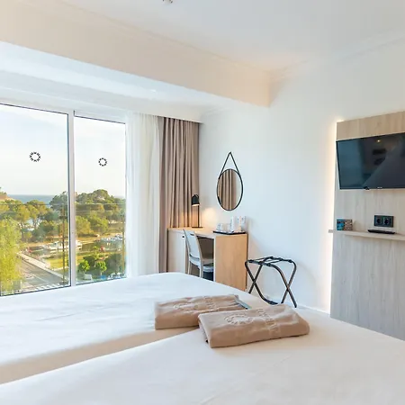 Minura & D'aljandar Lejlighedshotel
