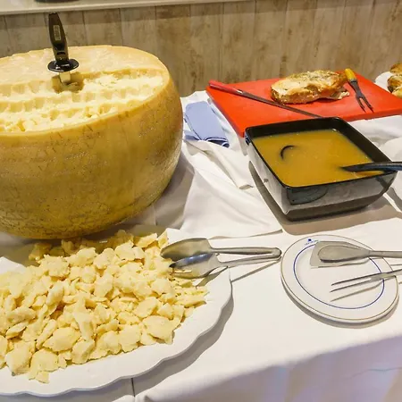 Lägenhetshotell Minura & D'aljandar Cala Galdana (Menorca)