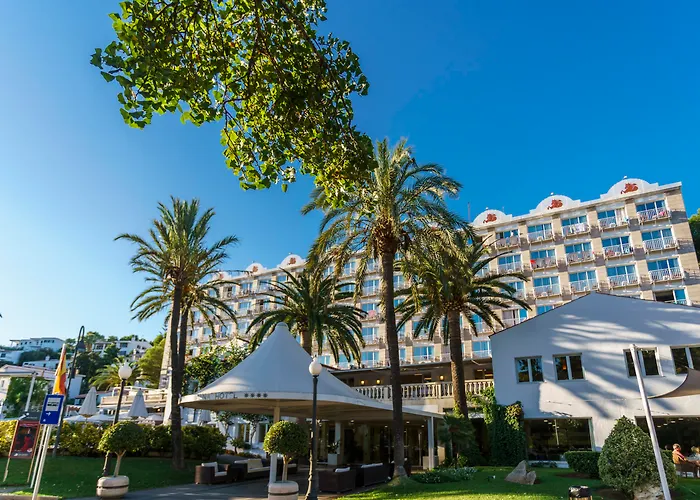 Aparthotel Minura & D'aljandar