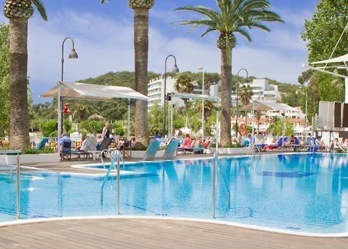 Minura & D'aljandar 4*