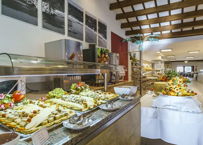 Minura & D'aljandar Aparthotel 4*