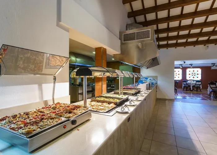 Aparthotel Minura & D'aljandar